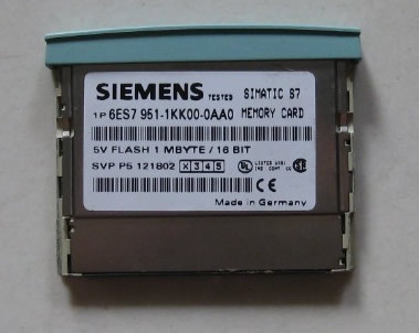 Siemens S7 300 MC 1 MB  ( 6ES7 951-1AK00-0AA0 )